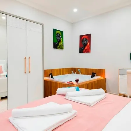 Zafar - Private Outdoor Pool Дом отдыха *